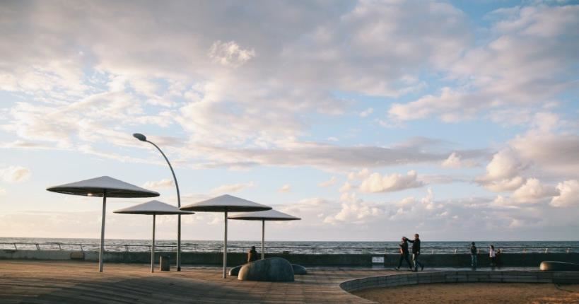 Beach promenade jacob samuel